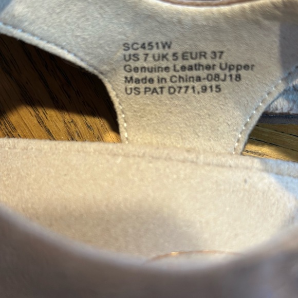 Aetrex Brown and Gray Women's Sandals - Picture 4 of 7